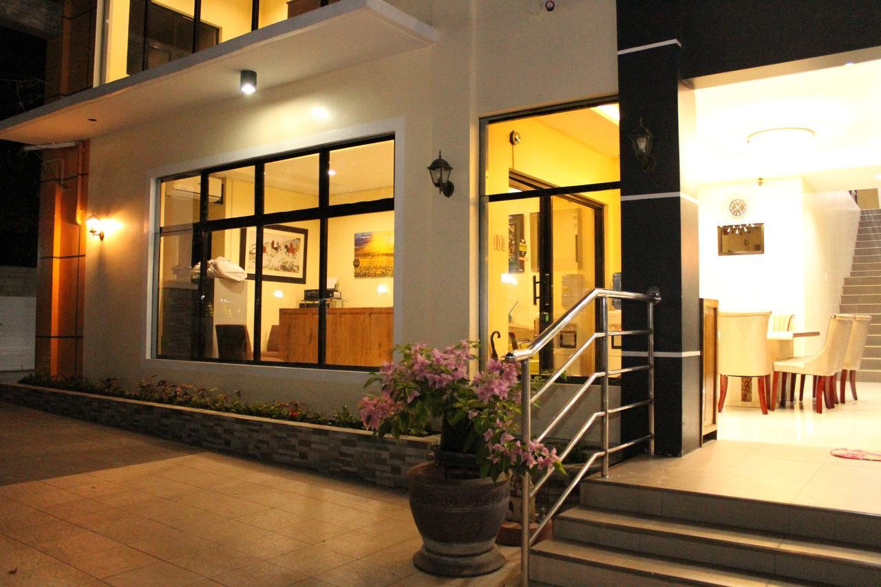 Ralphseej Pension House Moalboal Εξωτερικό φωτογραφία