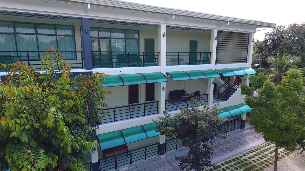 Ralphseej Pension House Moalboal Εξωτερικό φωτογραφία